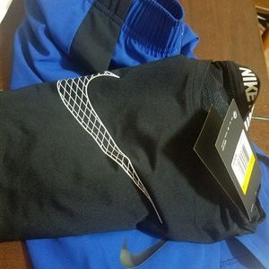 NIKE BOYS 2 PIECE SHORT SET